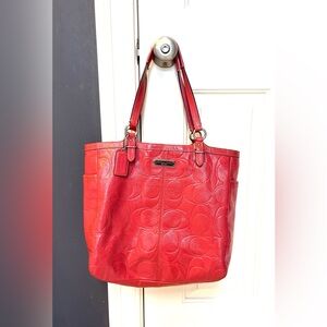 Coach Pink Gallery Embossed Patent Leather Tote Bag